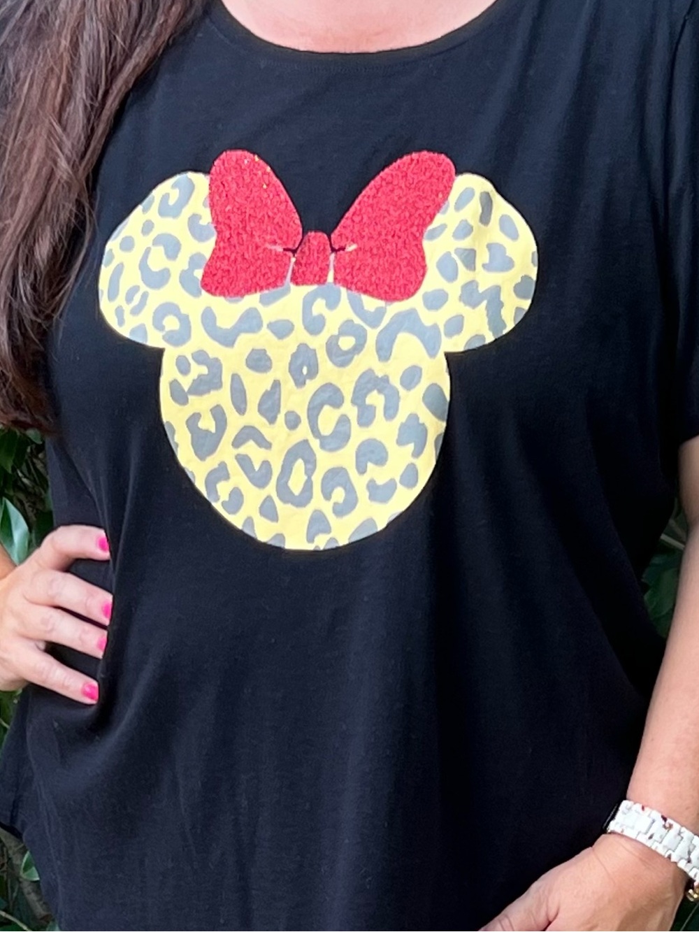 Old Navy Black Tee with Yellow Leopard Minnie Head and Red Bow